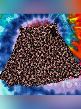 NWT skirt